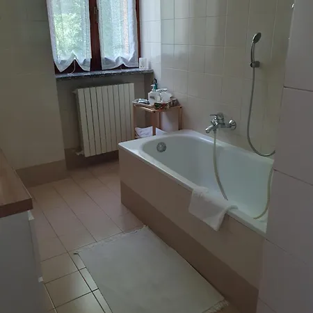 Casa Cascina Ronco Relax Nella Natura Vicino A E Bellagio Apartment *